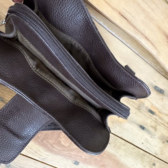 MC Brown Leather Purse Silver Heart Shoulder Bag  Lots of Pockets - Picture 9 of 12